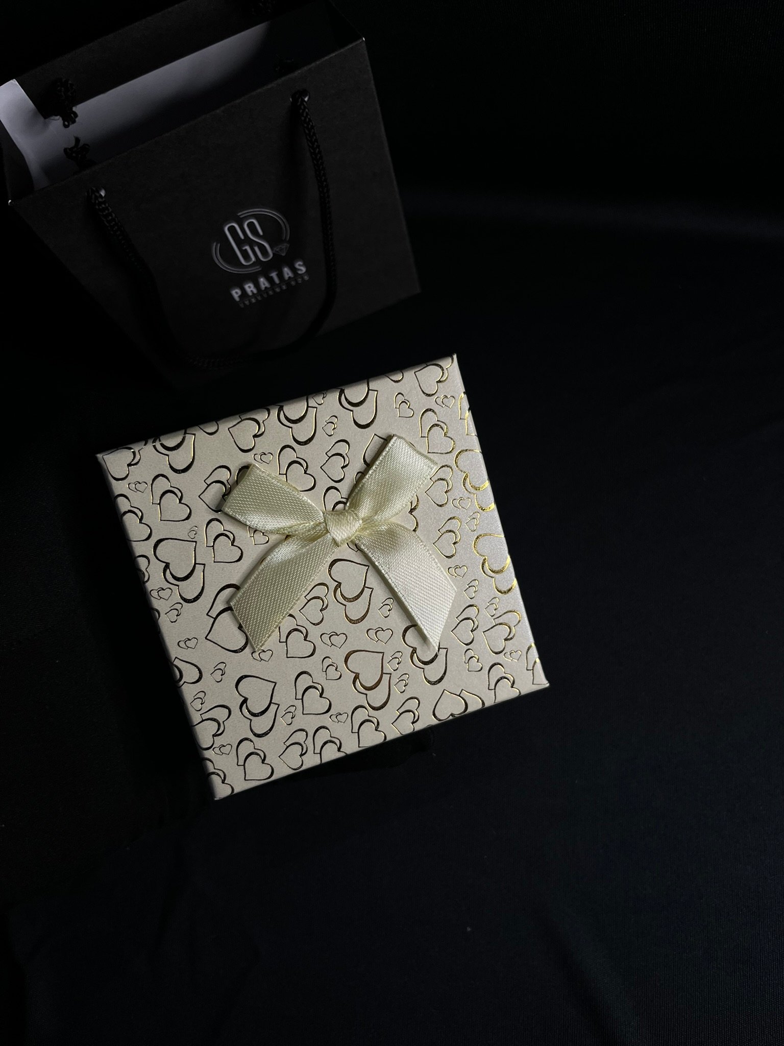 Caixinha De Presente Cor Dourado - Imagem 2