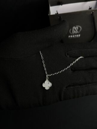 Pulseira Trevo Branco