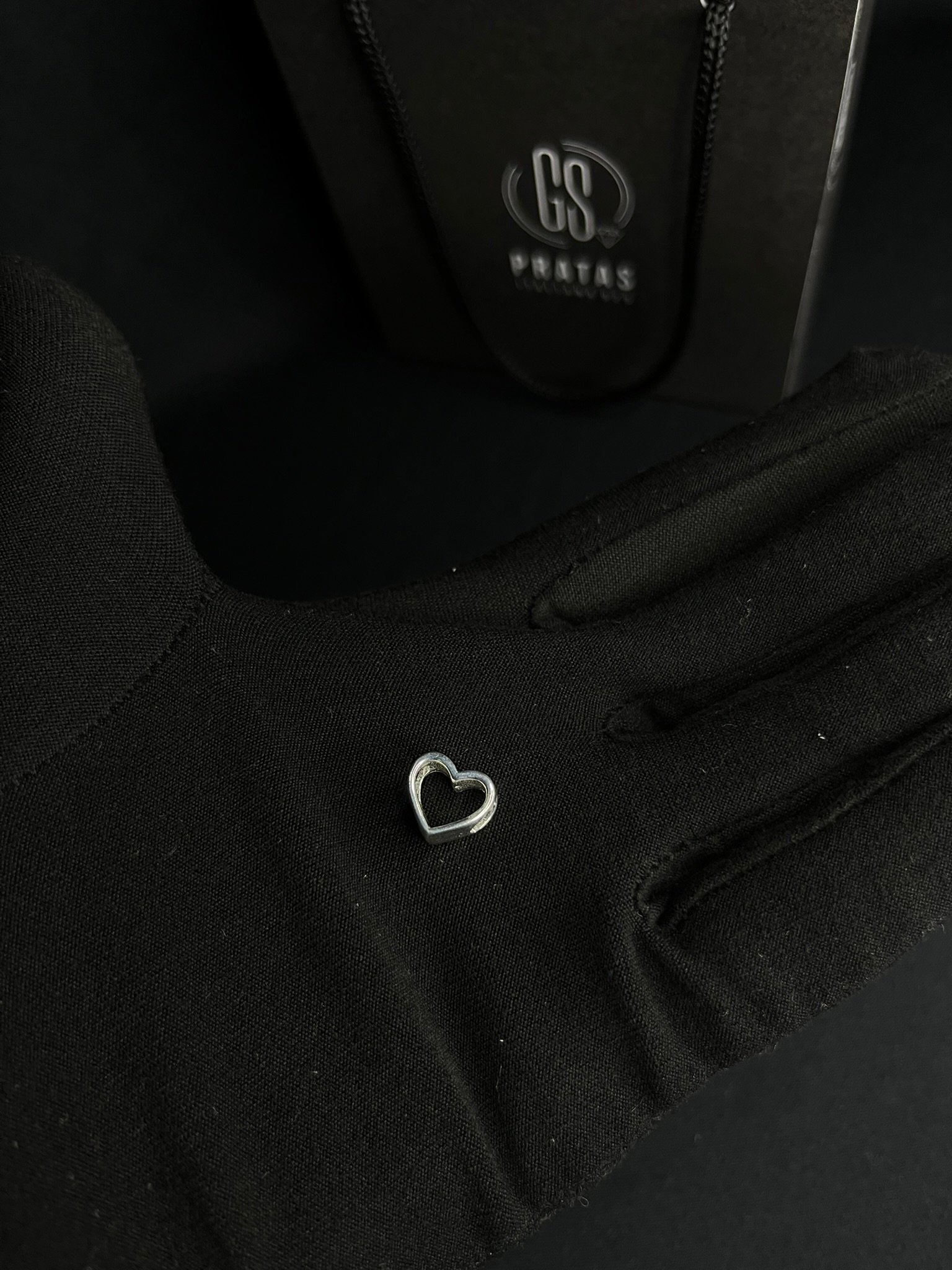 Berloque Coração Vazado