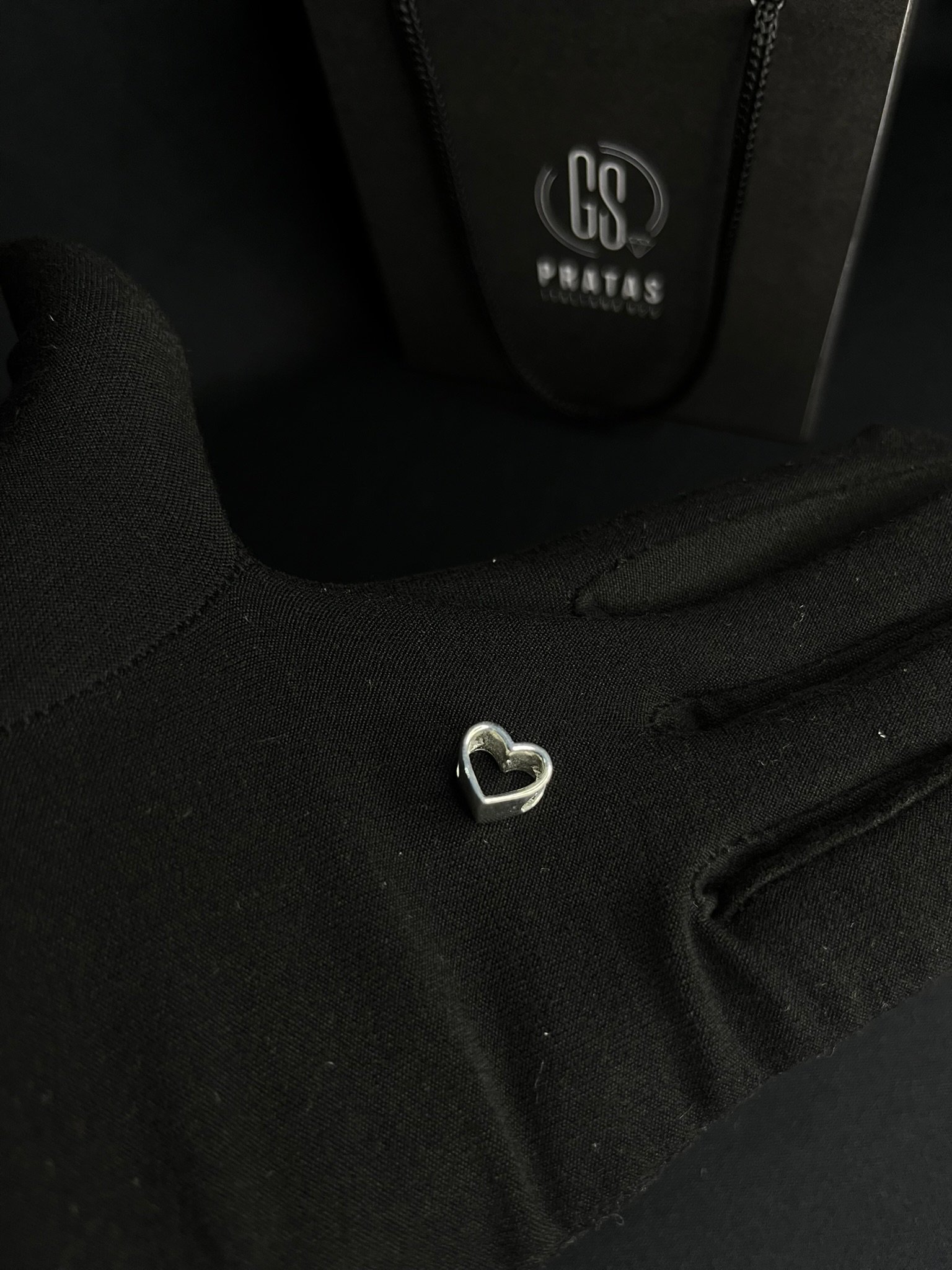 Berloque Coração Vazado - Imagem 2