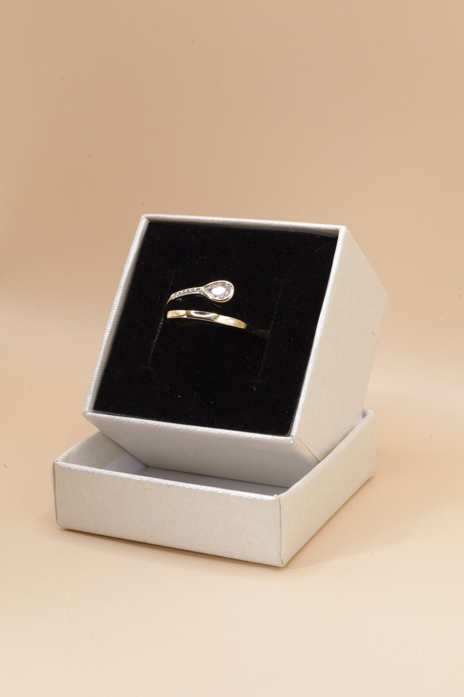 Anel Luxo Gota Dourada - Imagem 3