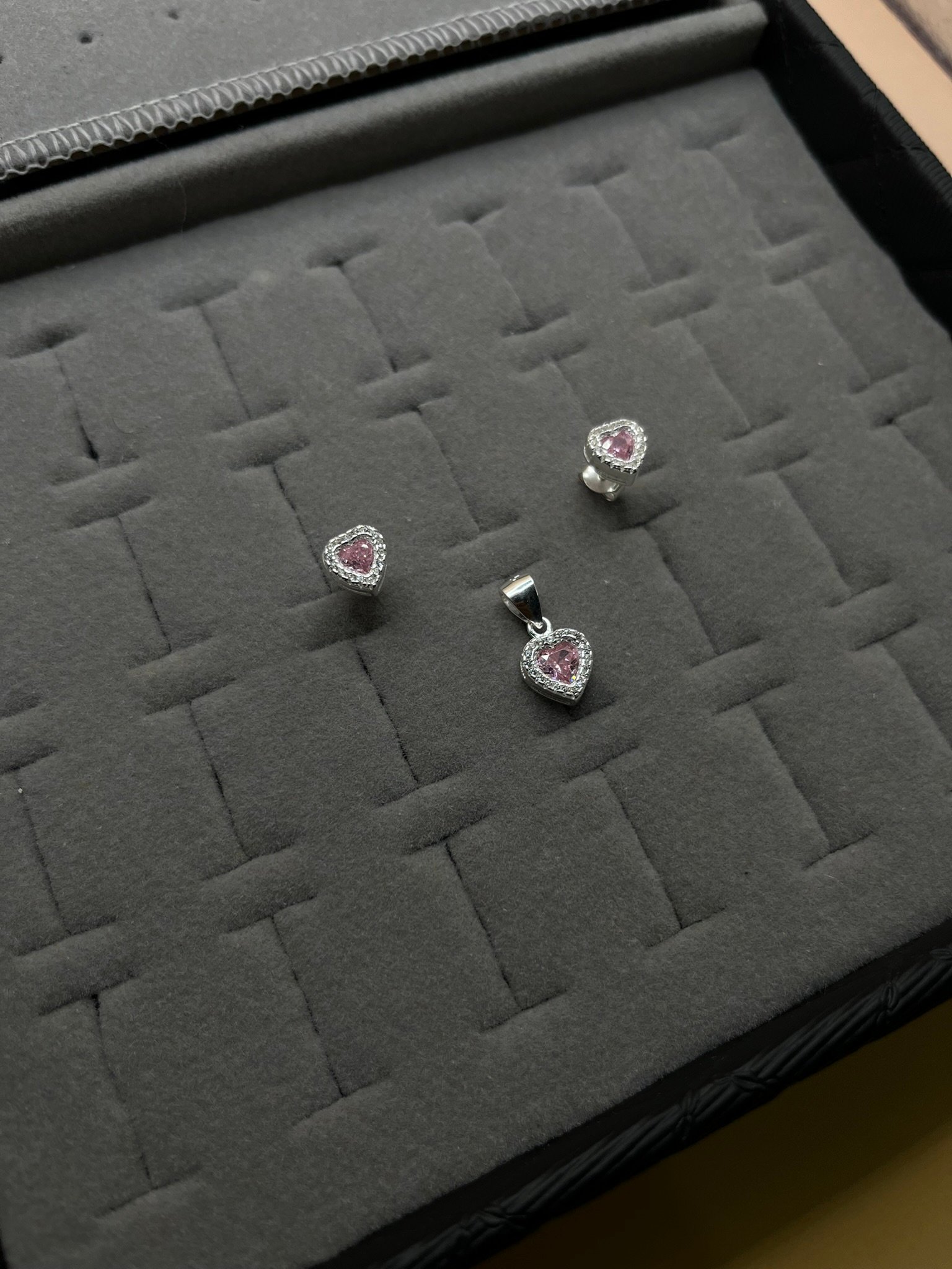 Conjunto Coração de Rubi – Prata 925 Cravejado - Imagem 2