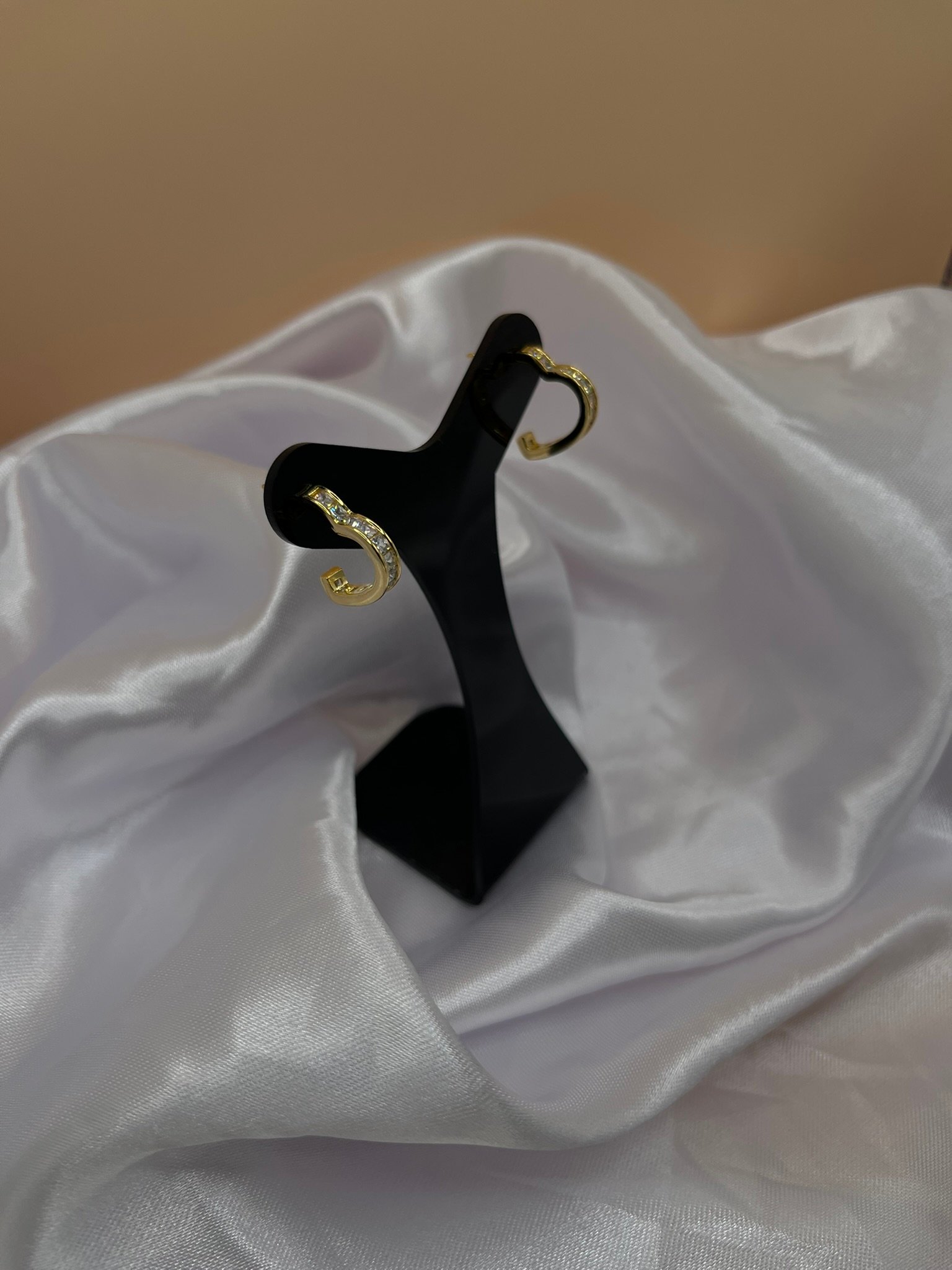 Brinco Argola Luxo Retangular - Folheado a Ouro - Imagem 3